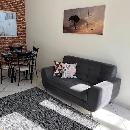 Loft Centro Com Ar Condicionado Charme & Aconchego Villa Boituva Exteriör bild